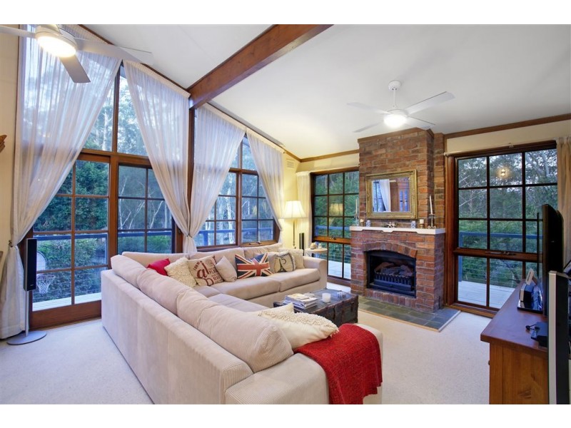 7 Forest Knoll, Castle Hill NSW 2154