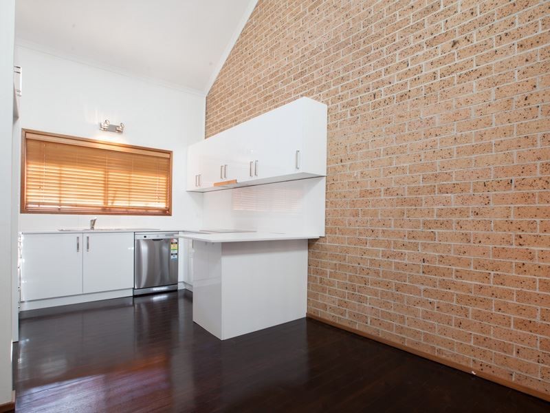 18/9 Oakland Avenue, Baulkham Hills NSW 2153