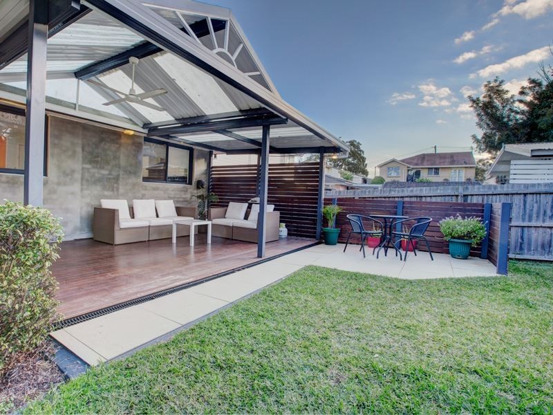 24 Selkirk Street, Winston Hills NSW 2153