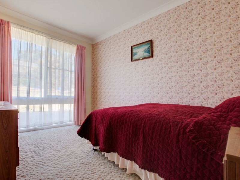 16 Gregory Avenue, Baulkham Hills NSW 2153