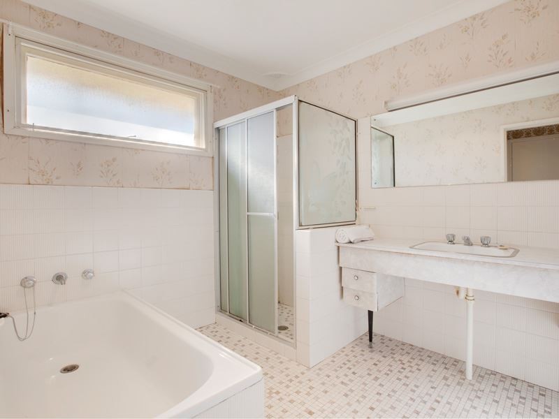 16 Gregory Avenue, Baulkham Hills NSW 2153