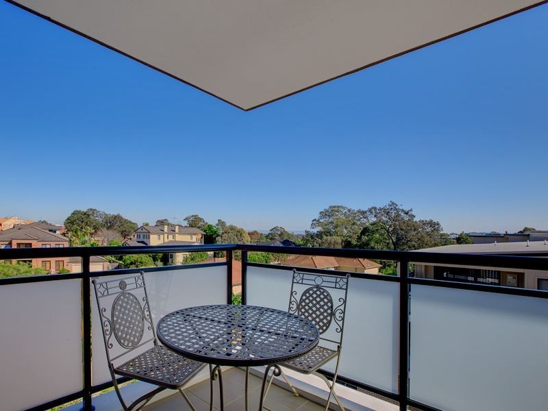 105/40-52 Barina Downs Road, Baulkham Hills NSW 2153