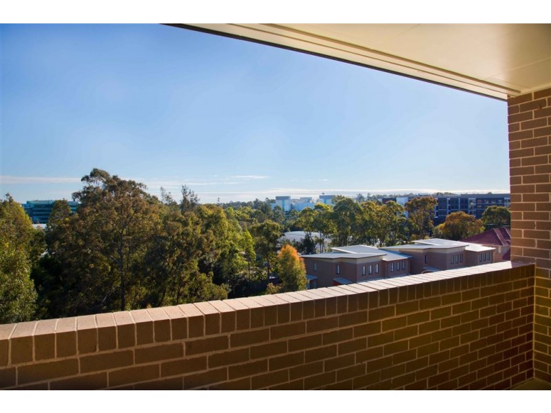 135/40-52 Barina Downs Road, Baulkham Hills NSW 2153