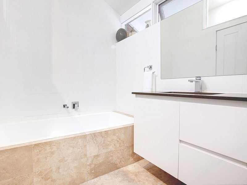 6 Annette Place, Baulkham Hills NSW 2153