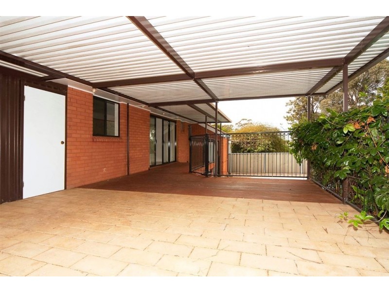 8 Oba Place, Toongabbie NSW 2146