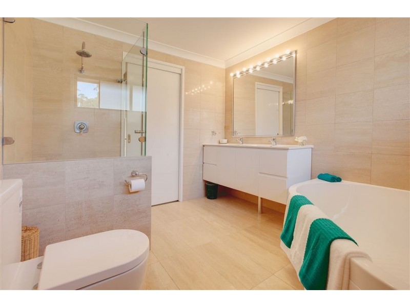 1 Creda Place, Baulkham Hills NSW 2153