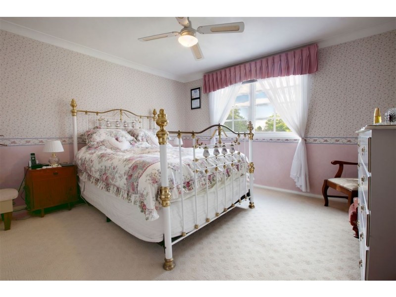 56 Plymouth Crescent, Kings Langley NSW 2147