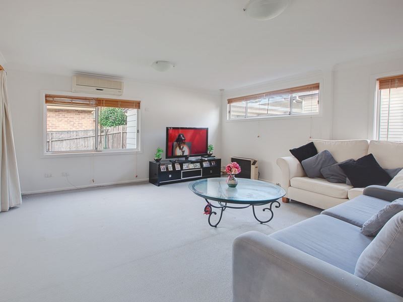 83 Kleins Road, Northmead NSW 2152