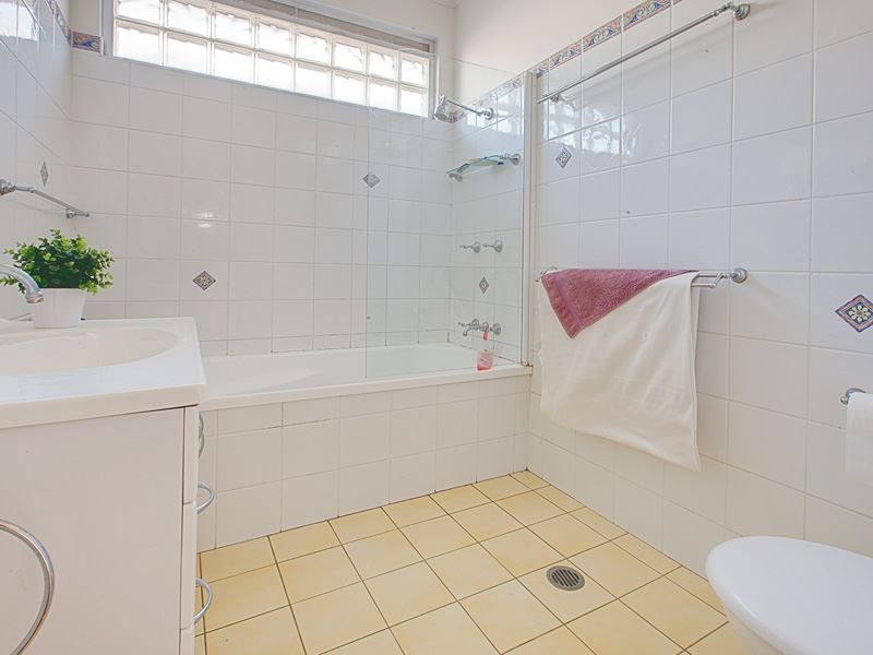 83 Kleins Road, Northmead NSW 2152