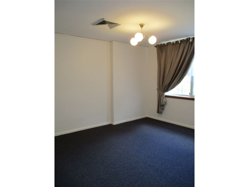 1 Dremeday St, Northmead NSW 2152