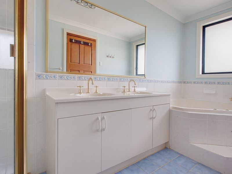 29 Firenze St, Glenwood NSW 2768