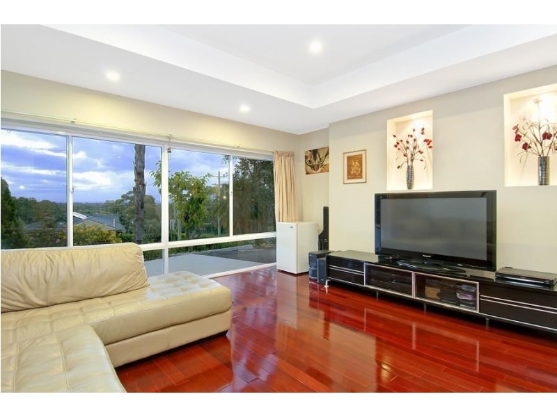 32 Chapel Lane, Baulkham Hills NSW 2153
