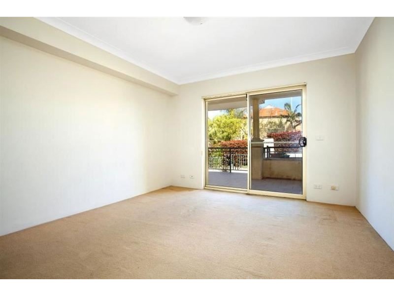 21/9 Hill St, Baulkham Hills NSW 2153