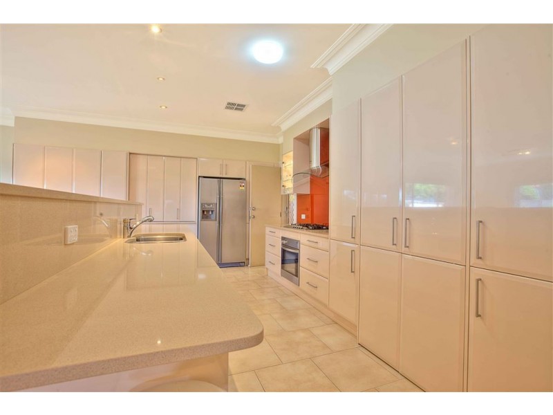 1 William Thompson Way, Baulkham Hills NSW 2153