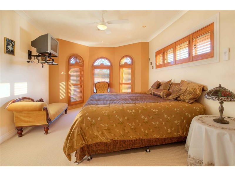 1 William Thompson Way, Baulkham Hills NSW 2153