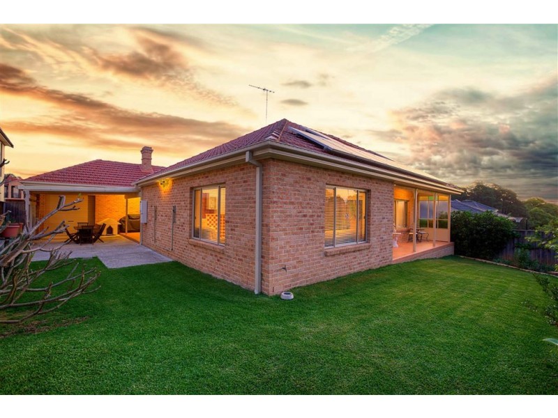 1 William Thompson Way, Baulkham Hills NSW 2153