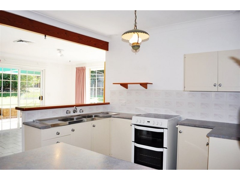 15 Timothy Ave, Castle Hill NSW 2154