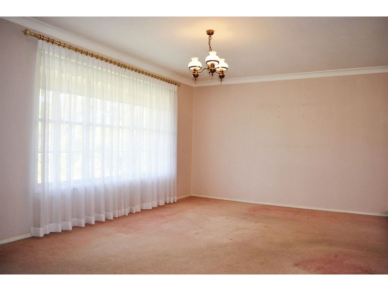 15 Timothy Ave, Castle Hill NSW 2154