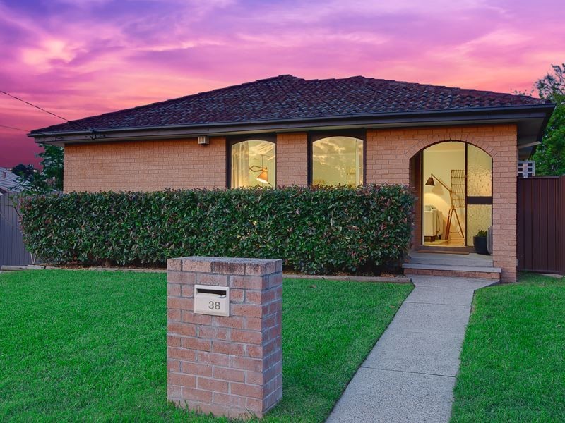 38 Chircan Street, Old Toongabbie NSW 2146