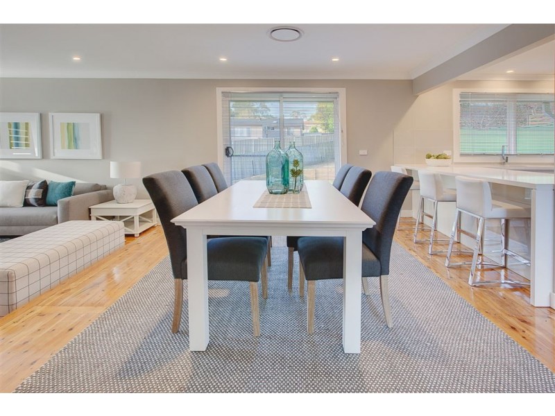 6 Wyndham Place, Baulkham Hills NSW 2153