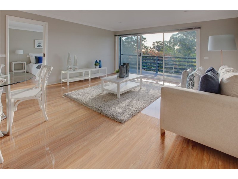 6 Wyndham Place, Baulkham Hills NSW 2153