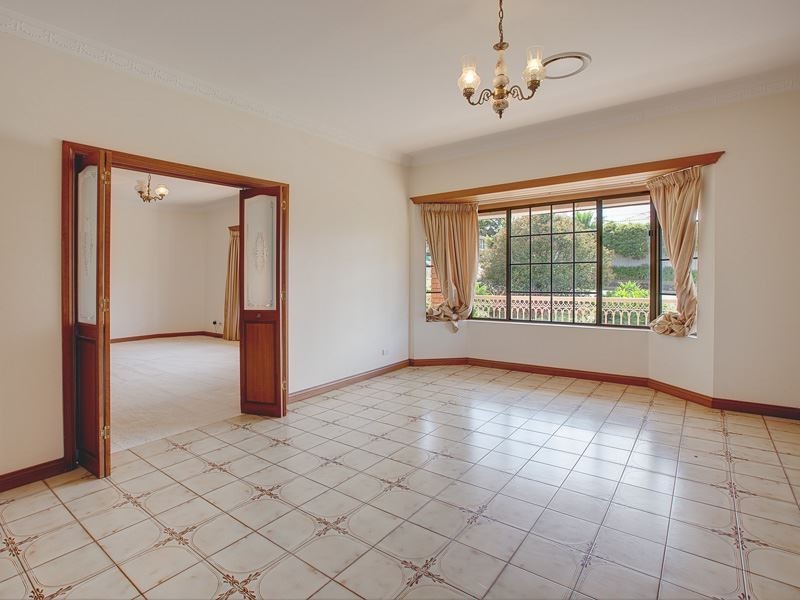 5 Oakes Road, West Pennant Hills NSW 2125