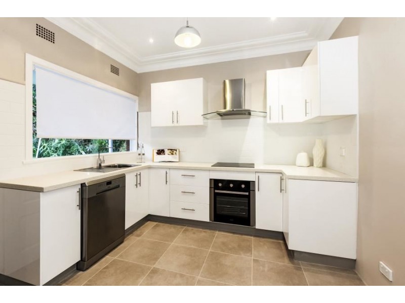 25 John St, Baulkham Hills NSW 2153