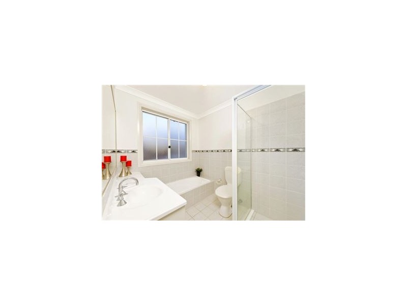 27/17 Conie Avenue, Baulkham Hills NSW 2153