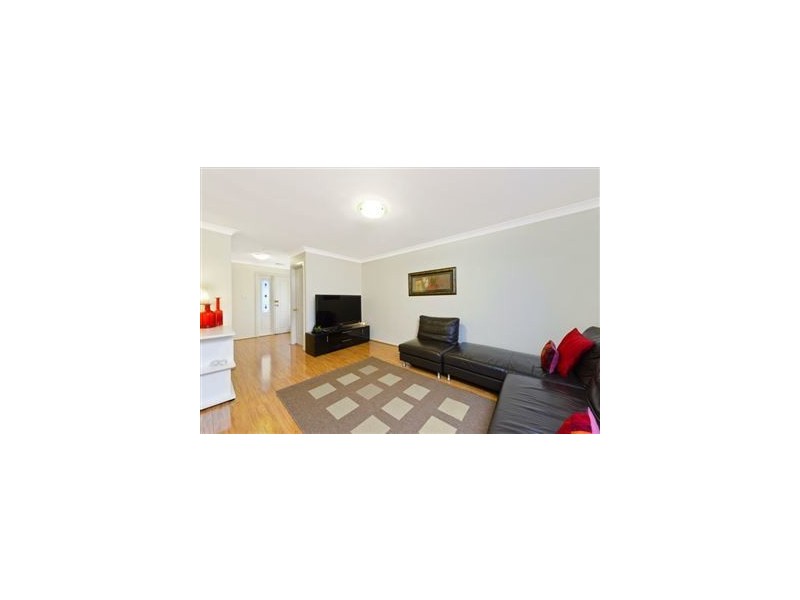 27/17 Conie Avenue, Baulkham Hills NSW 2153