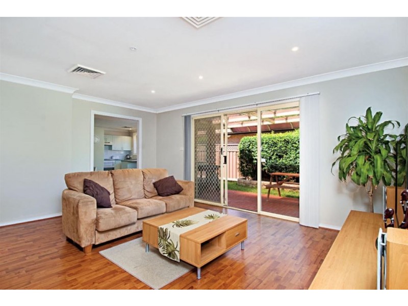 1/113 Hammers Rd, Northmead NSW 2152