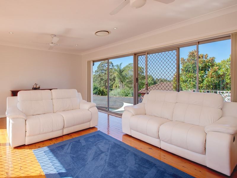8 Lisbon Court, Castle Hill NSW 2154