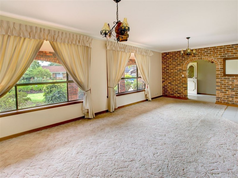 5 Dawes Avenue, Castle Hill NSW 2154