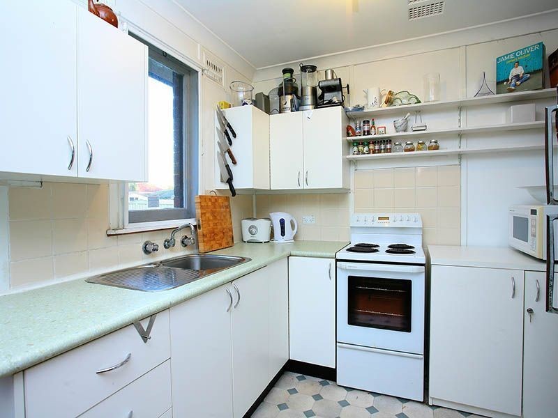 43 Keesing Crescent, Blackett NSW 2770