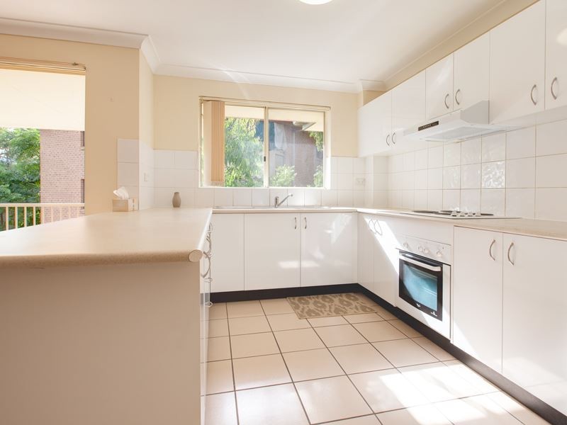 13/66 Pitt Street, Merrylands NSW 2160