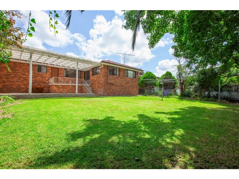 28 Paul Court, Baulkham Hills NSW 2153