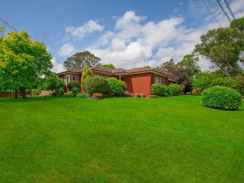 2 Goolgung Avenue, Baulkham Hills NSW 2153