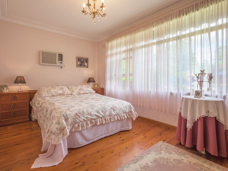 2 Goolgung Avenue, Baulkham Hills NSW 2153