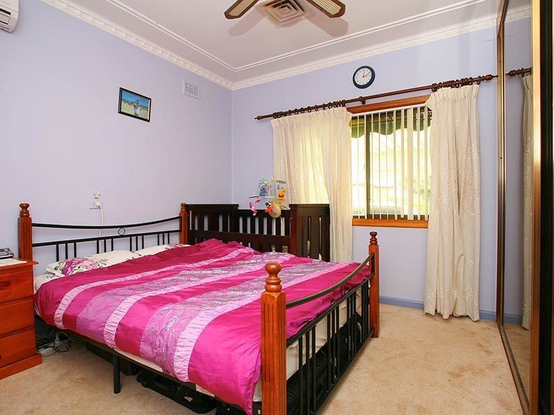 11 Dan Avenue, Blacktown NSW 2148