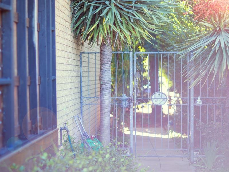 1 Pembury Ave, North Rocks NSW 2151