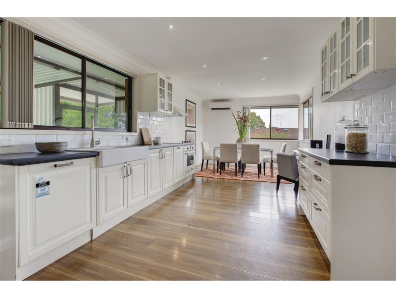 51 Quintana Avenue, Baulkham Hills NSW 2153