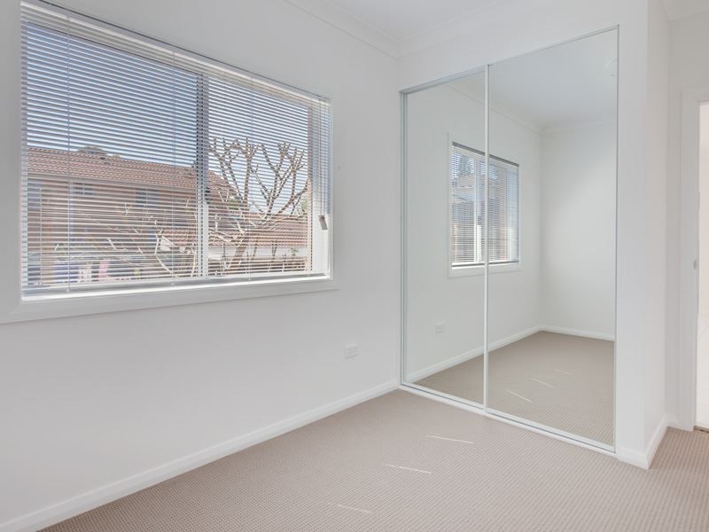 14a Crestwood Drive, Baulkham Hills NSW 2153