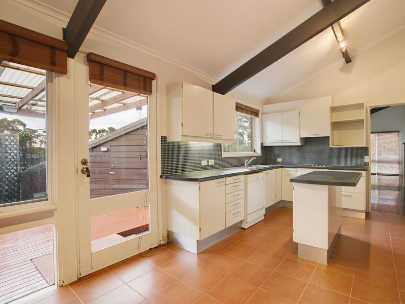 98 Merindah Road, Baulkham Hills NSW 2153