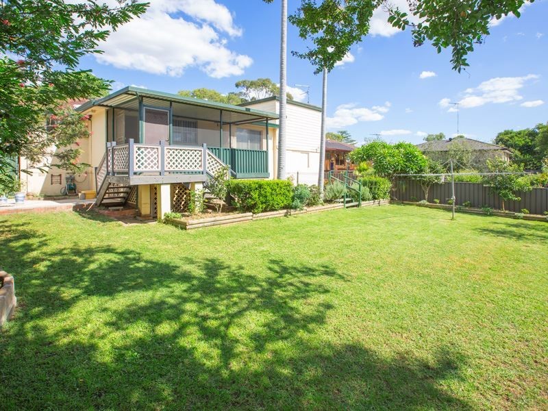 32 Quintana Avenue, Baulkham Hills NSW 2153