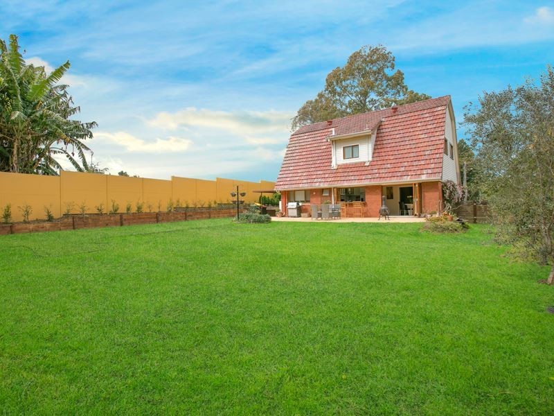 1 Livingstone Avenue, Baulkham Hills NSW 2153