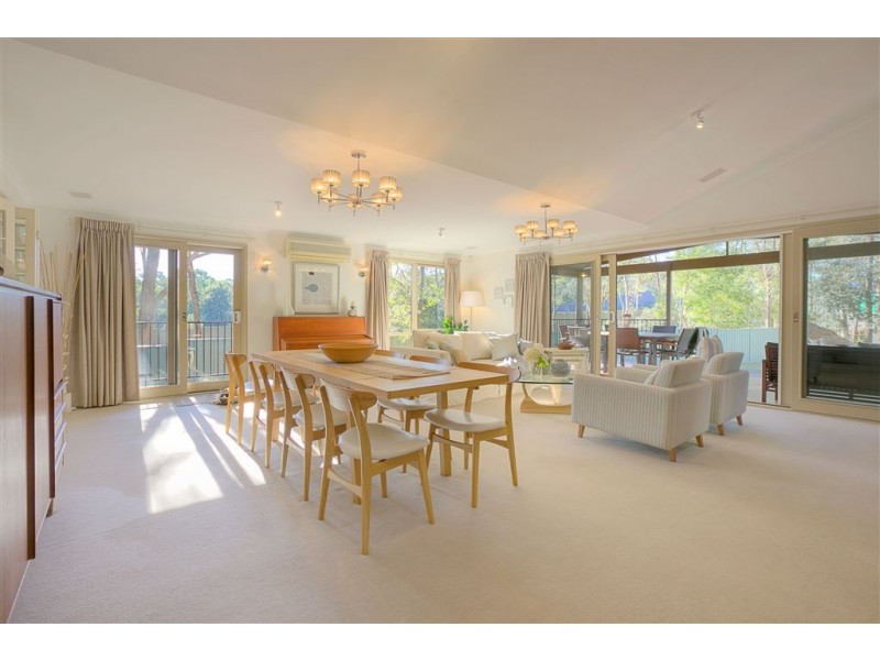 8 Rajola Place, North Rocks NSW 2151