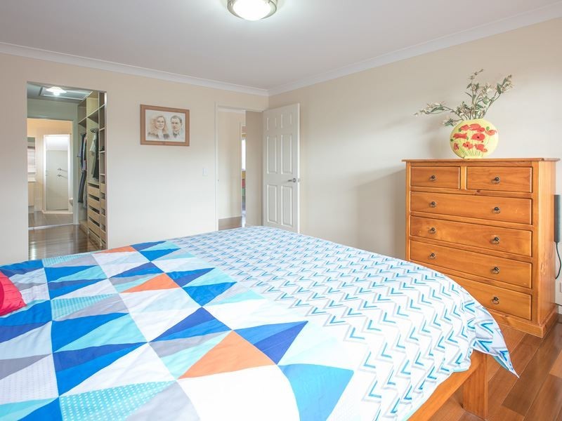 8 Kelvin Grove, Winston Hills NSW 2153