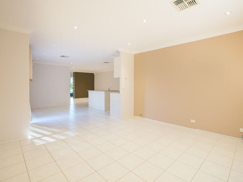 22 Atlantic Place, Beaumont Hills NSW 2155