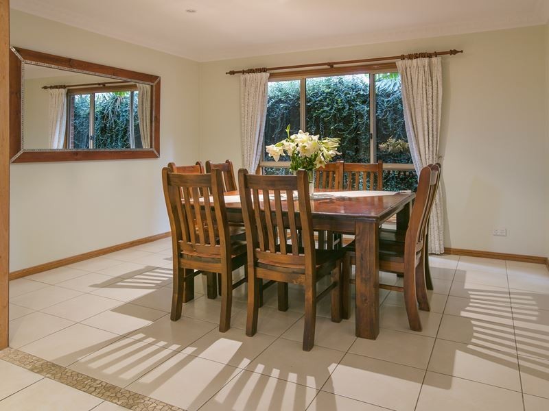 13 Reston Grange, Bella Vista NSW 2153