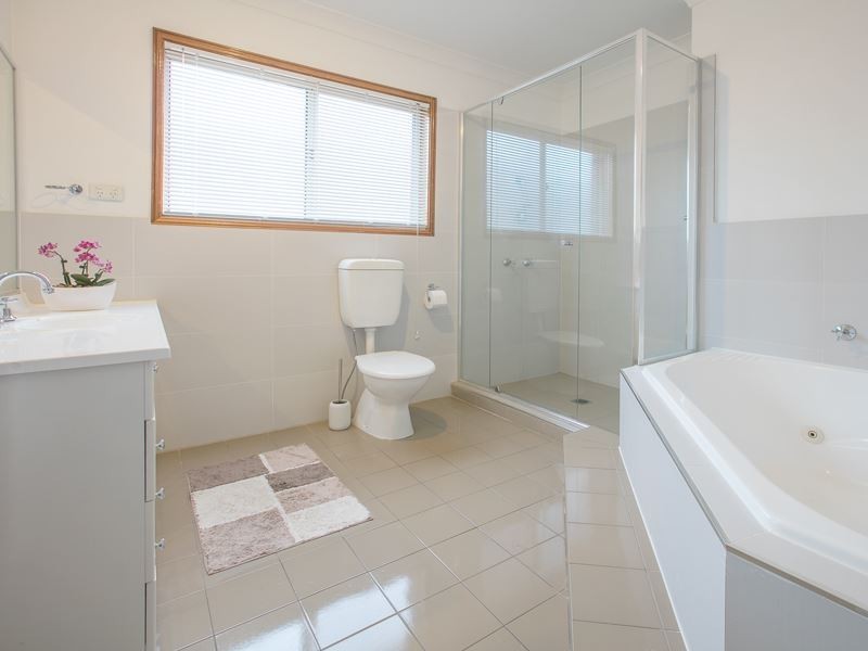 13 Reston Grange, Bella Vista NSW 2153