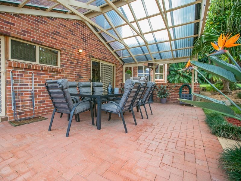 13 Reston Grange, Bella Vista NSW 2153
